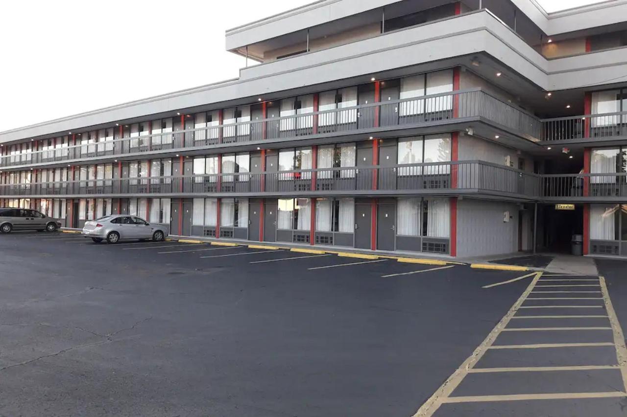 Clarion Pointe University/Expo Louisville Exterior foto